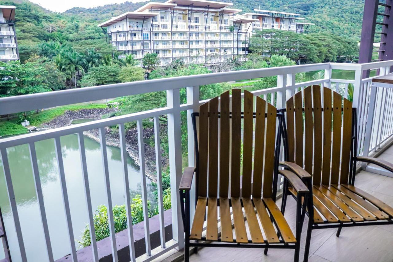 Pico De Loro Hamilo Coast By Beach Homes Nasugbu Esterno foto