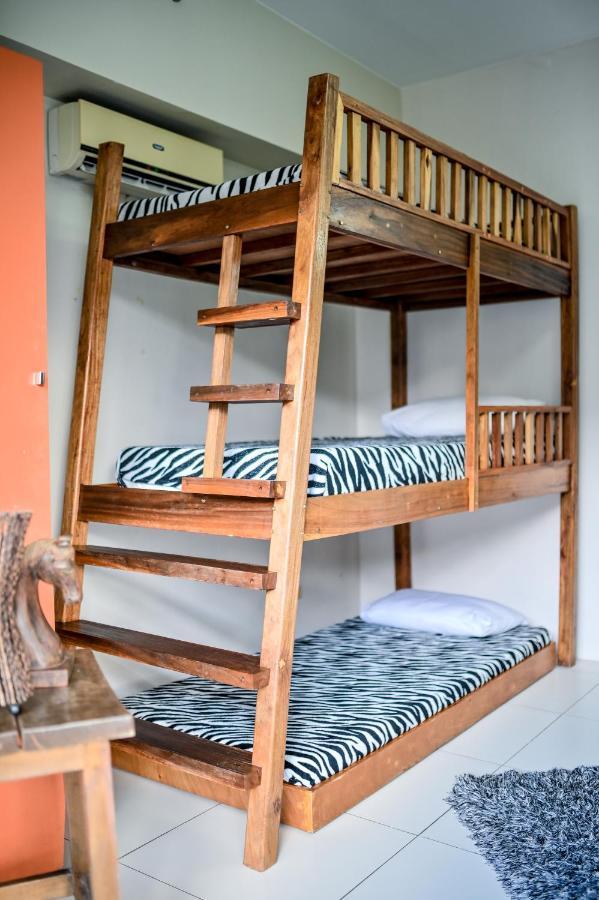 Pico De Loro Hamilo Coast By Beach Homes Nasugbu Esterno foto